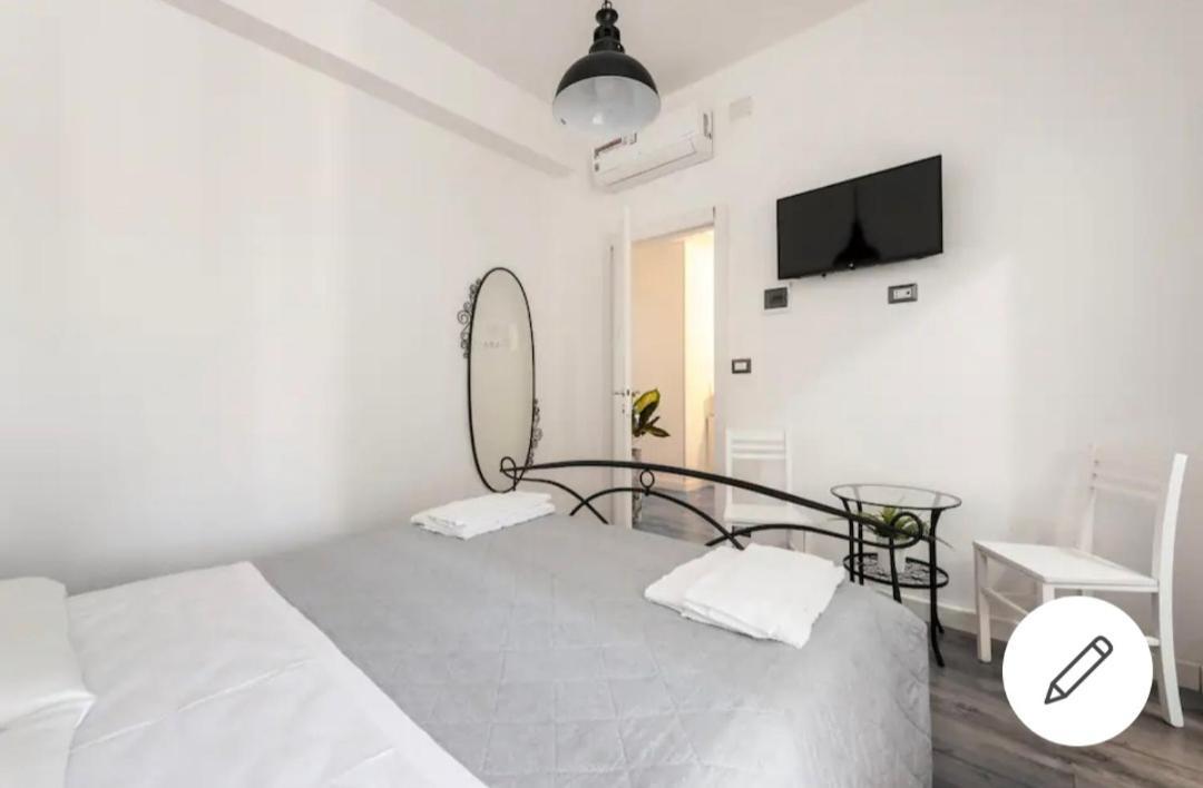 Es - Essential Solution & Emotion Stories Bed and Breakfast Βερόνα Εξωτερικό φωτογραφία